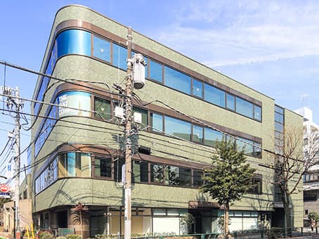 外観_グリーンのタイル張りされたビルが特徴的です©Regus