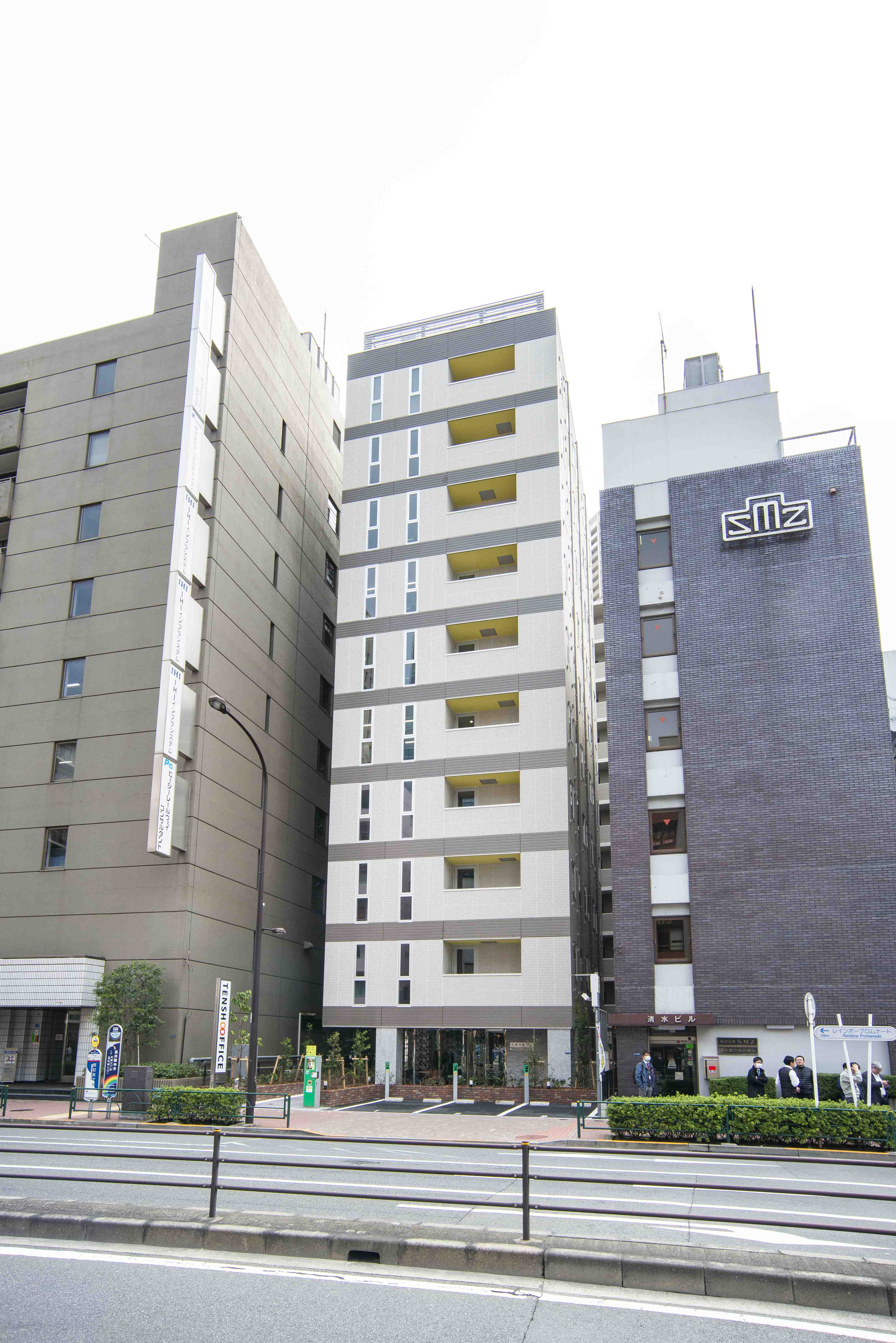 外観_田町駅より徒歩6分に位置しています。