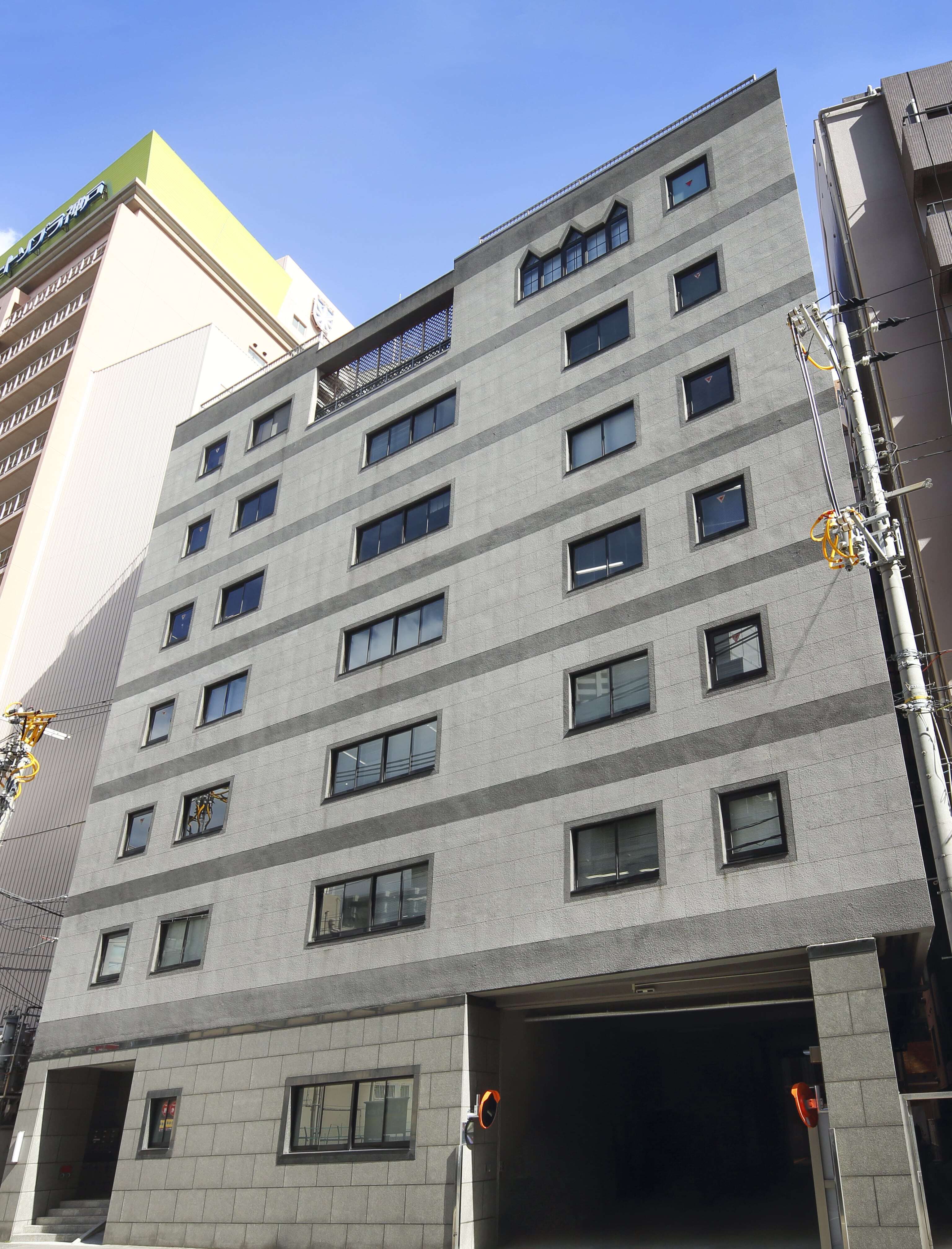 Open_Office_Kobe_Sannomiya_Minami_Photo_1