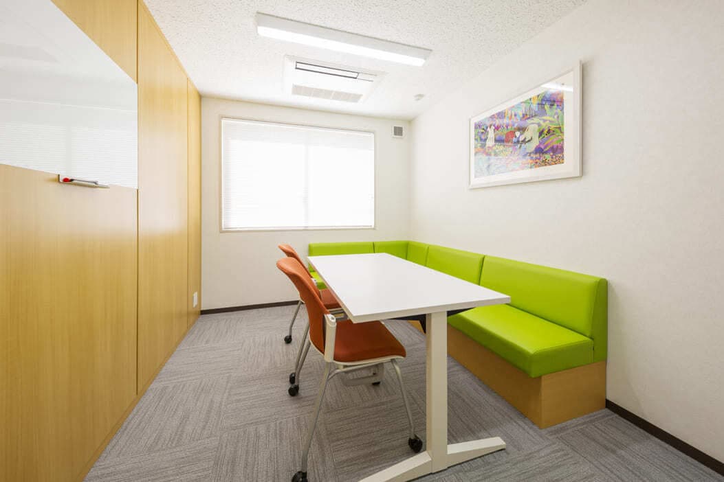 共用部_会議室。3つの会議室を1階に設けています。※画像はイメージです。