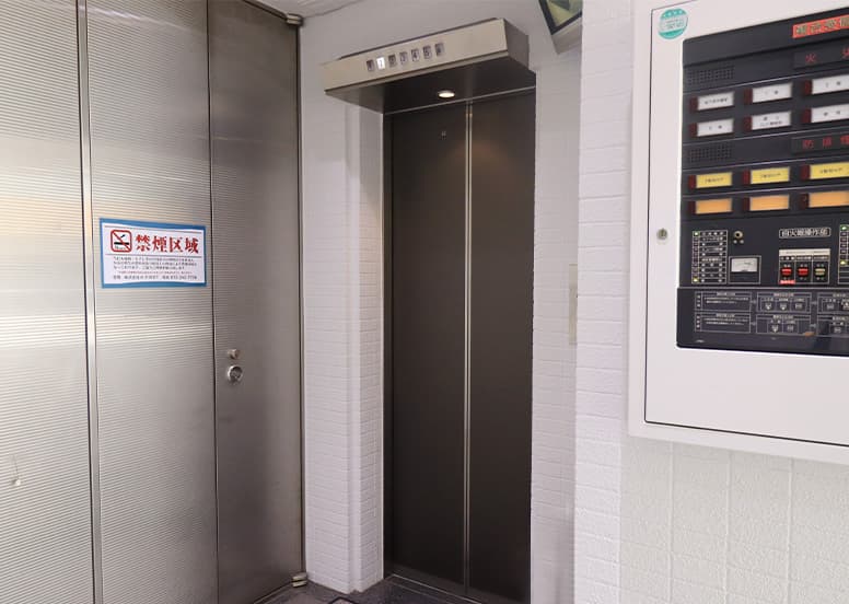 エレベーターホール