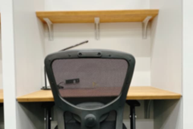 専用デスク_集中して仕事に取り組むことのできる専用デスクです。