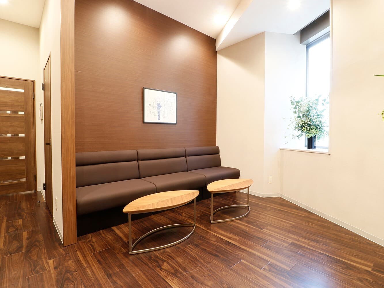 共用部_ラウンジ。仕事の合間の時間にゆっくりと過ごすことができます。
