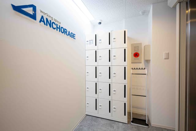 設備_施錠可能なキャビレットは1,980円(税込)/ヵ所でご利用いただけます