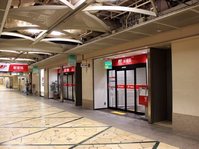 近隣の郵便局_京都ゼスト御池内郵便局 (徒歩3分)