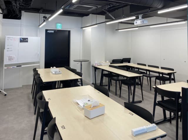 22D292F6-E3BB-43F5-8102-99697ABAE6B0