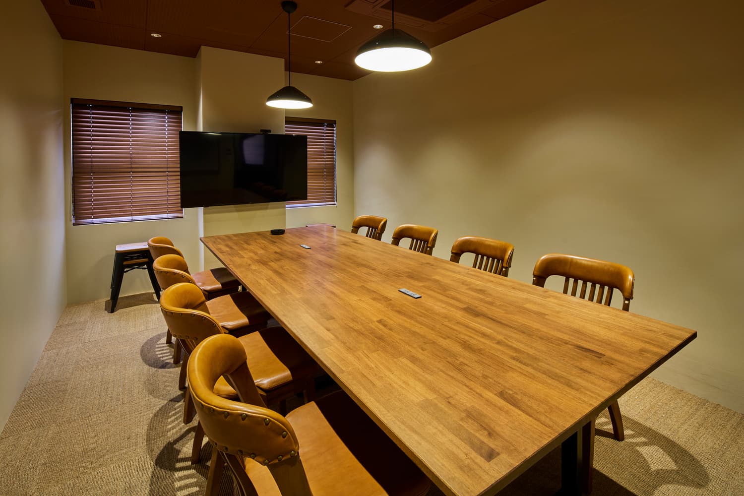 その他_会議室。事前予約で利用可能です。(有料)