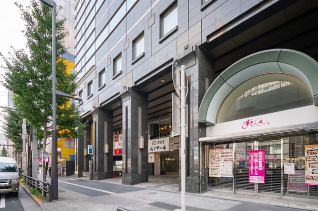 雨にもぬれずに移動可能です。