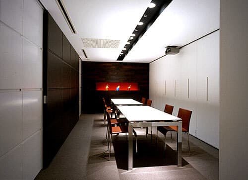 ミーティングルーム(12人用)