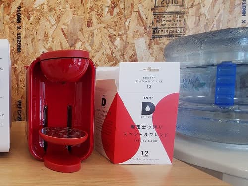 コーヒーとウォーターサーバーをご用意