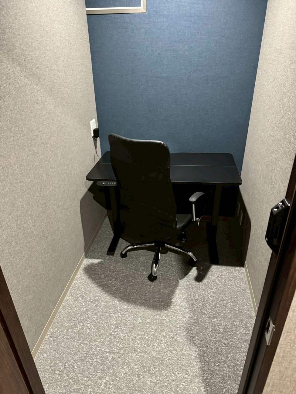 専有部_個室。追加料金なしで登記可能です。