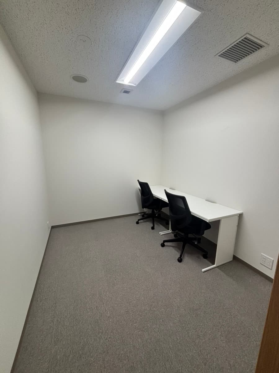 Office-F
