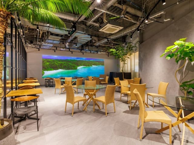 共用部_イベントスペース。セミナーの会場としても利用可能なスペースです。