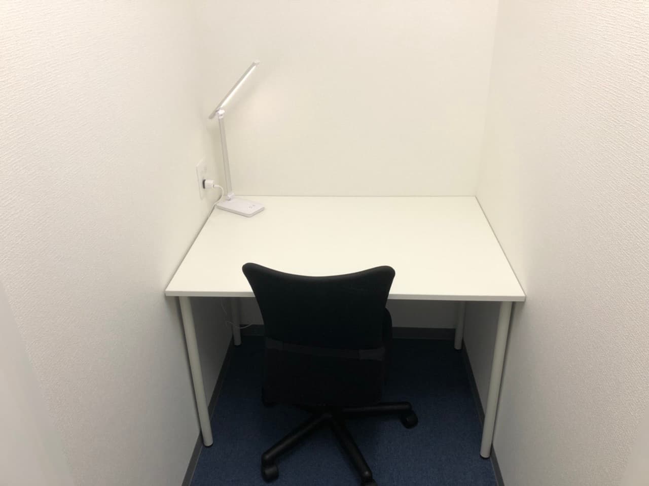 個室_入会金などの初期費用を抑えてのご利用が可能です。