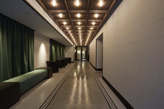 共用部_ロビーラウンジでは待ち合わせや簡単な打ち合わせも可能です。