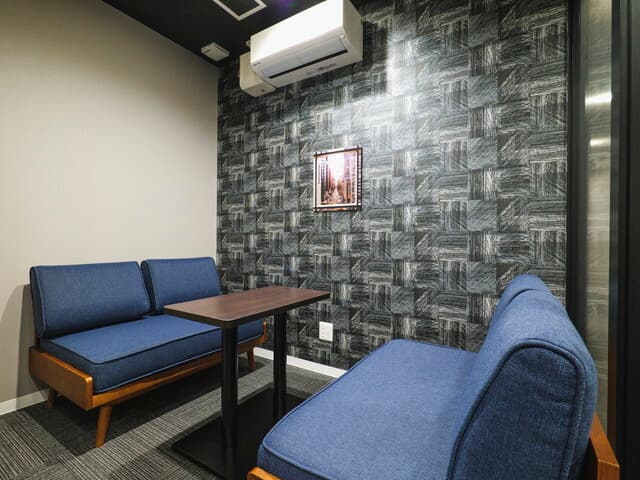 共用部_応接間。予約不要かつ無料で利用でき、お客様を迎えることが出来ます。