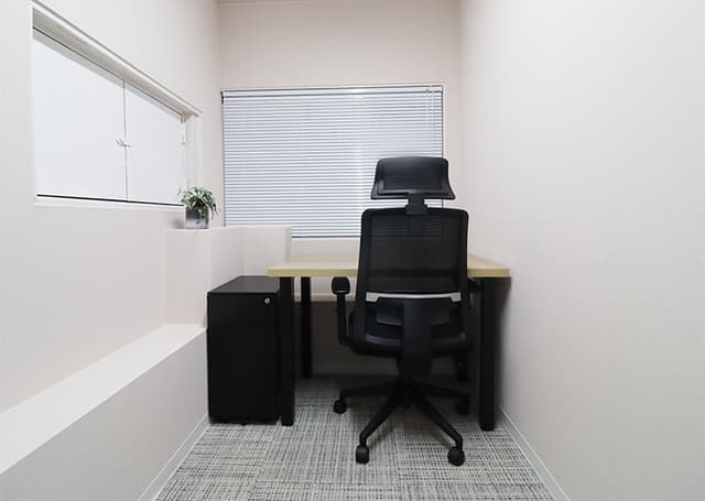 専有部_個室。1~3名の個室を用意しています。