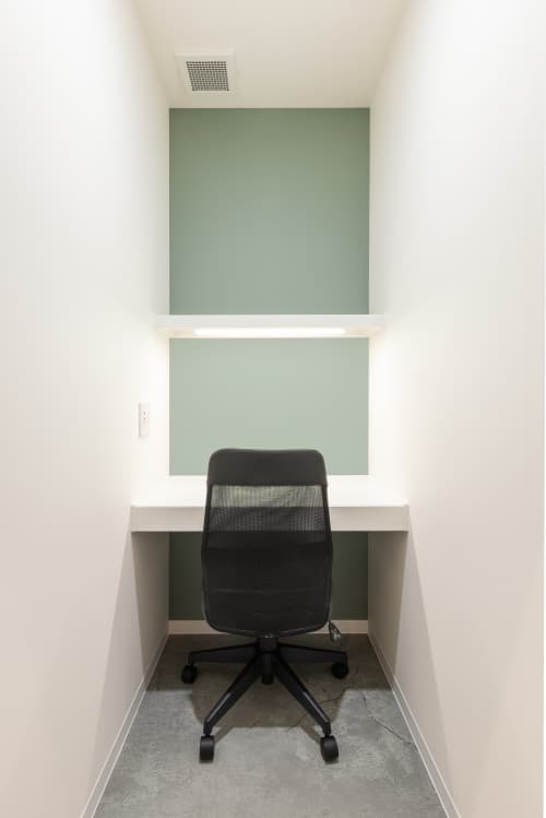 専有部_6階個室。1人部屋。家具備付けです。