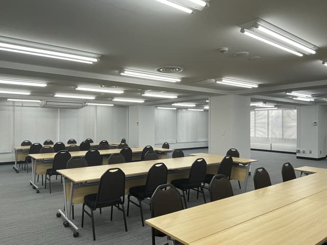 専有部_個室(家具・窓あり)