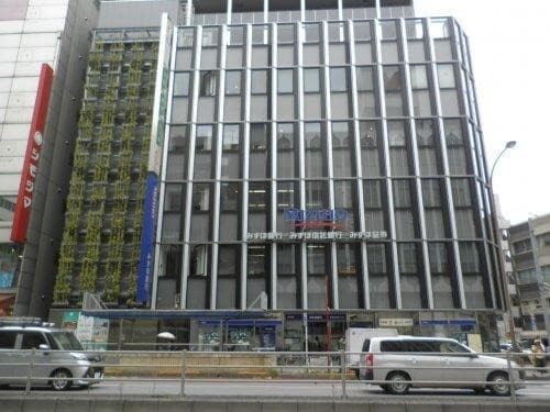 近隣の銀行_みずほ銀行 浅草橋支店 (徒歩9分)
