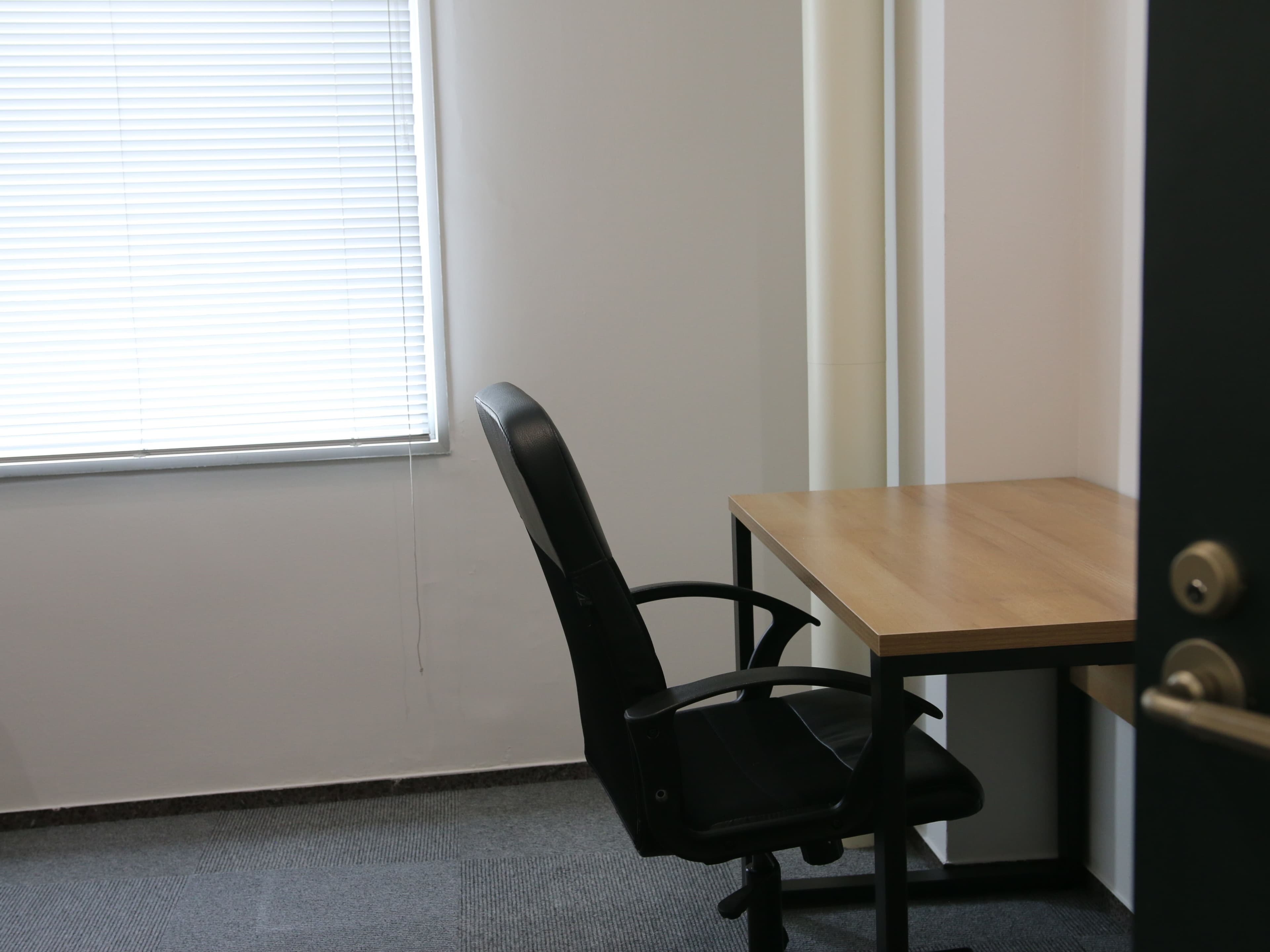 officeP_04