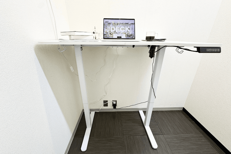 10A-3(昇降デスク)