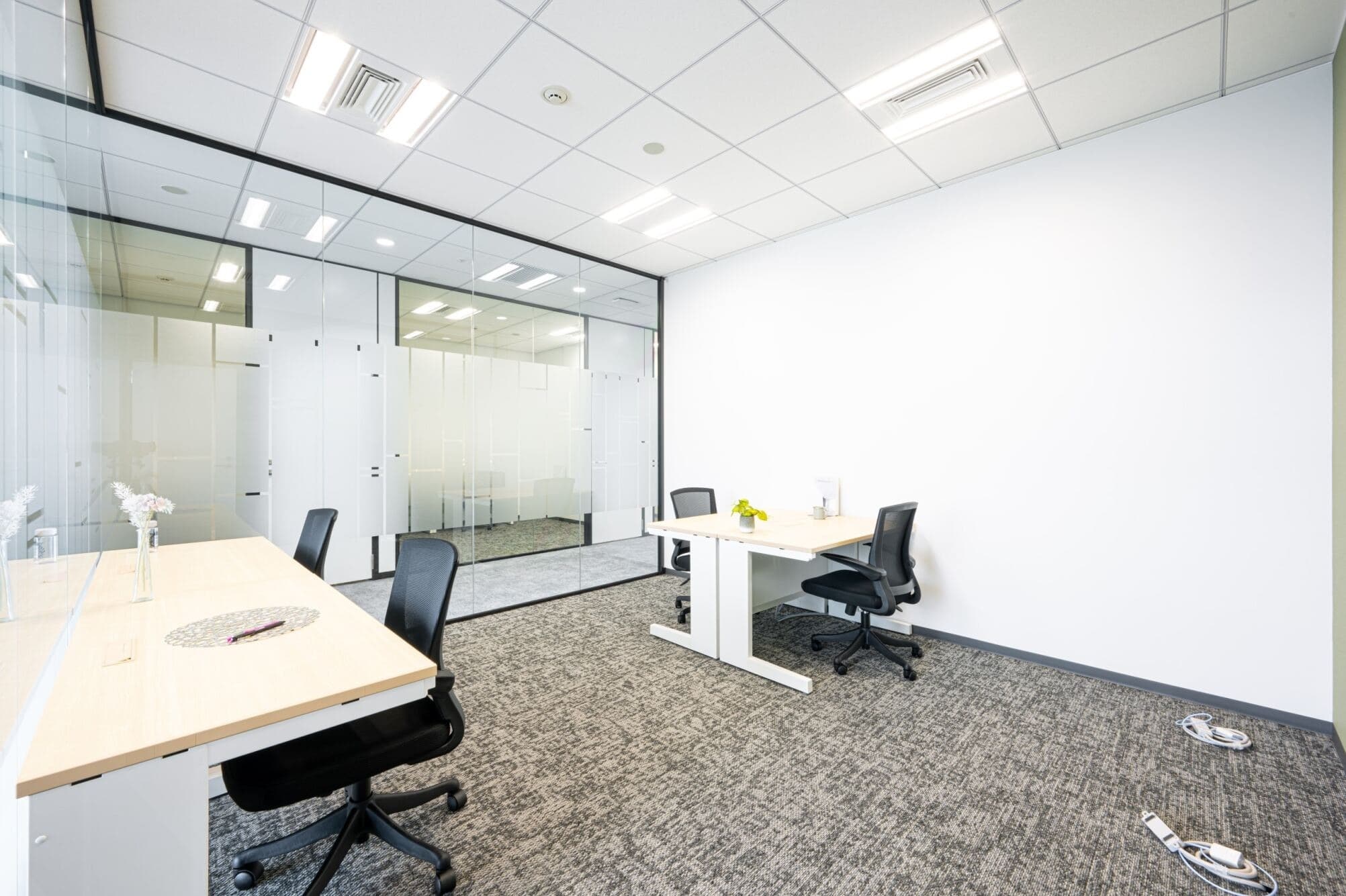 Regus_6名_