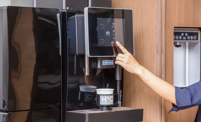 その他_フリードリンク。コーヒーサーバー・ウォーターサーバーが利用できます。※画像はイメージです。ⒸH1O