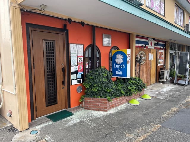 近隣の飲食店_K sCafe(徒歩4分)