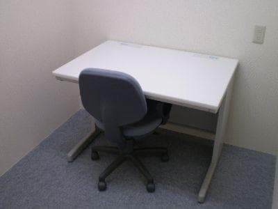 個室_1名様用の個室です。全室家具付きです。