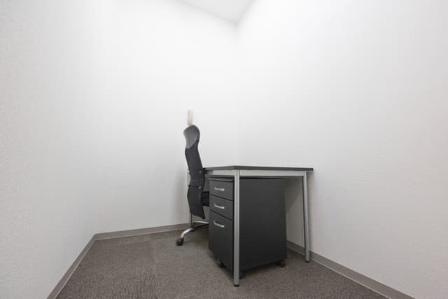 専有部_個室。登記・各部屋個別ポストの利用ができます。