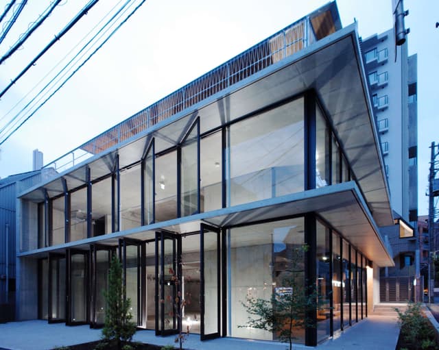 外観_スタイリッシュな外観の建物です。