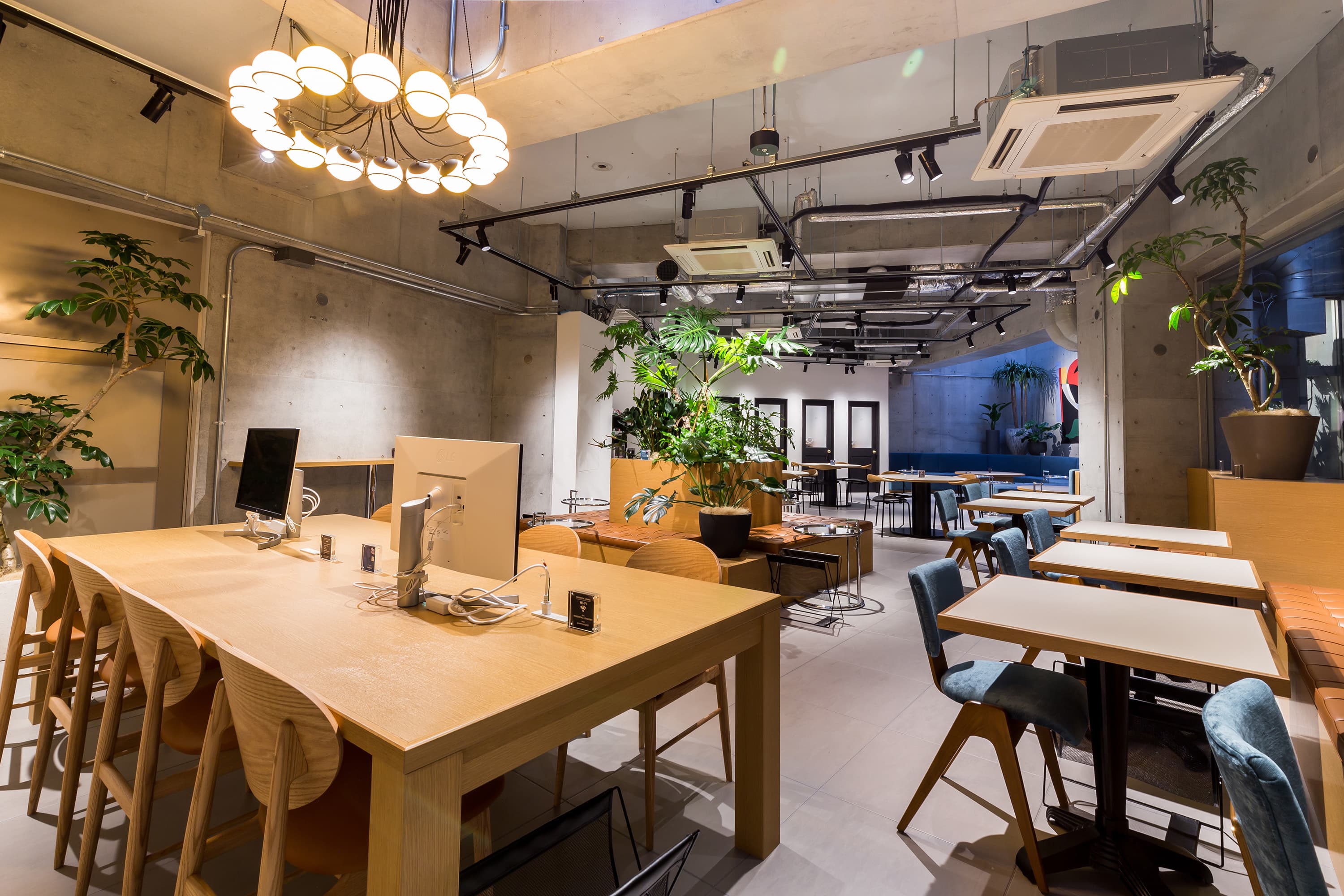 B1F_ResidentialLounge_IMG_2329_mini