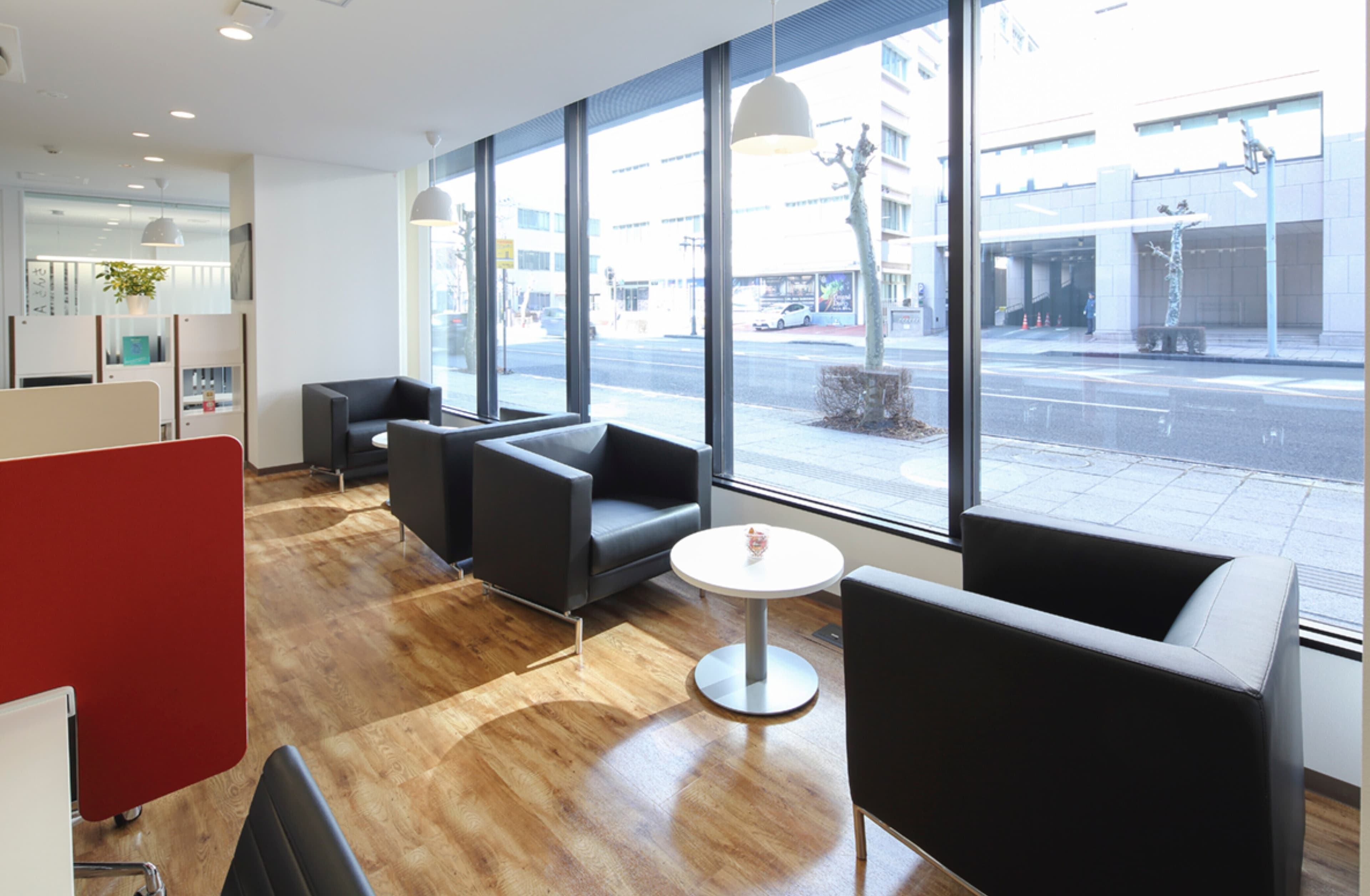 Regus_Morioka_Chuoudori_Japan_5058_-_1-7-35_Chuodori_Morioka_Shi__1_