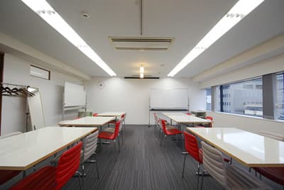 多目的室_会議だけでなく、研修やセミナー、イベント・パーティ会場としても最適です。