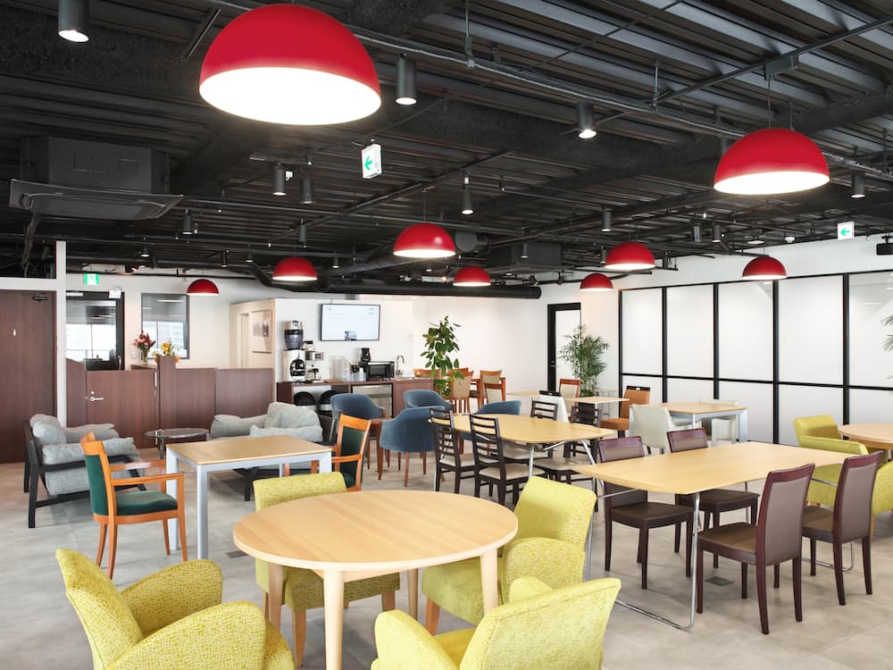 フリースペース_明るく開放的なワークスペースです