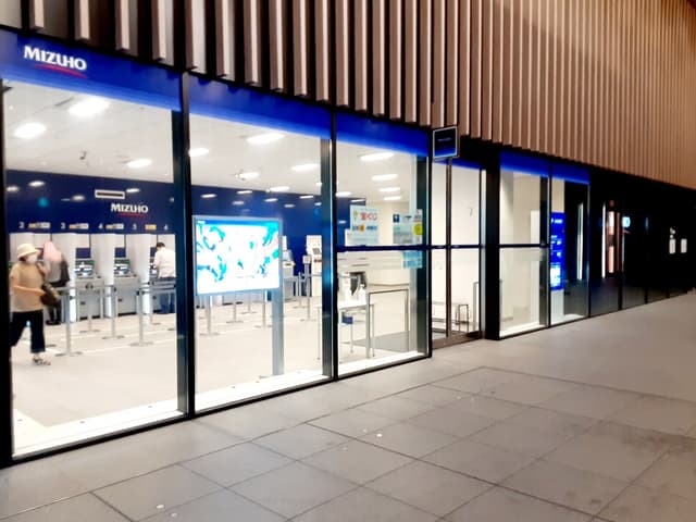 近隣の銀行_みずほ銀行浜松町支店 (徒歩1分)