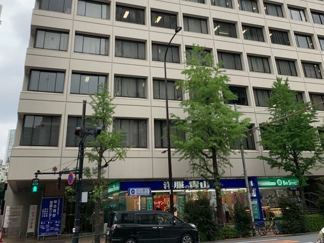 外観_水道橋ビル1階にオフィスがございます。