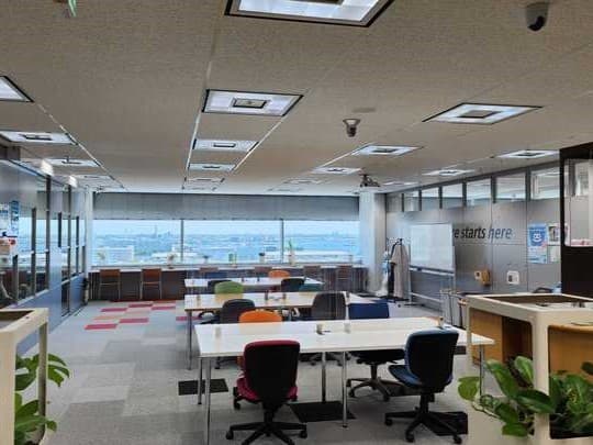 共用部_フリースペース。大学やスタートアップとのネットワーキングができます。