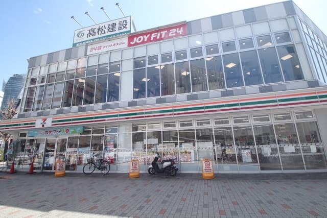近隣のコンビニ_セブンイレブン名古屋太閤1丁目店(徒歩4分)