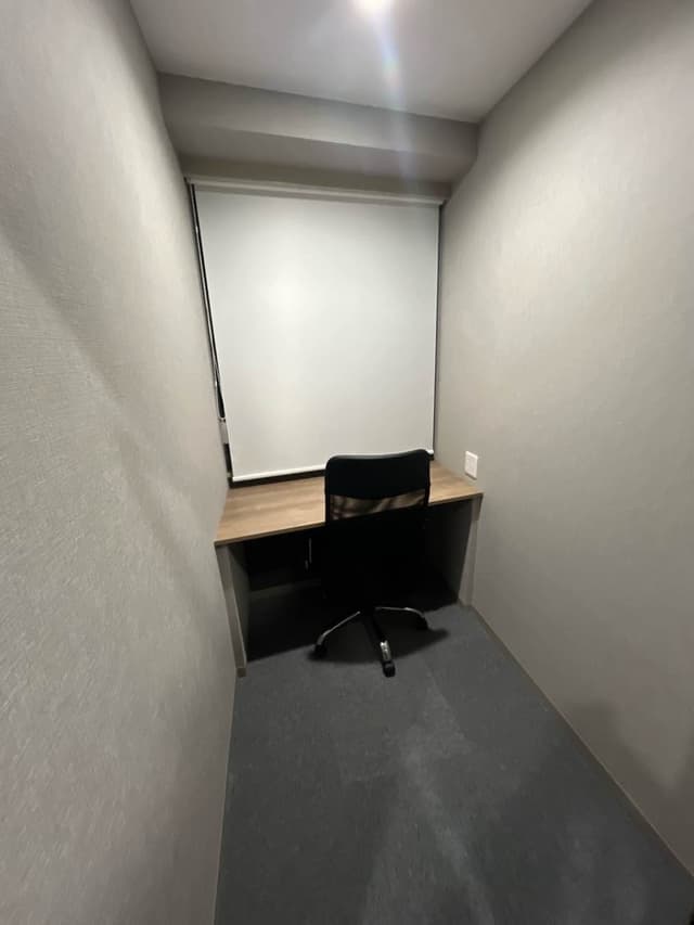 専有部_個室。窓付きのお部屋もあります。