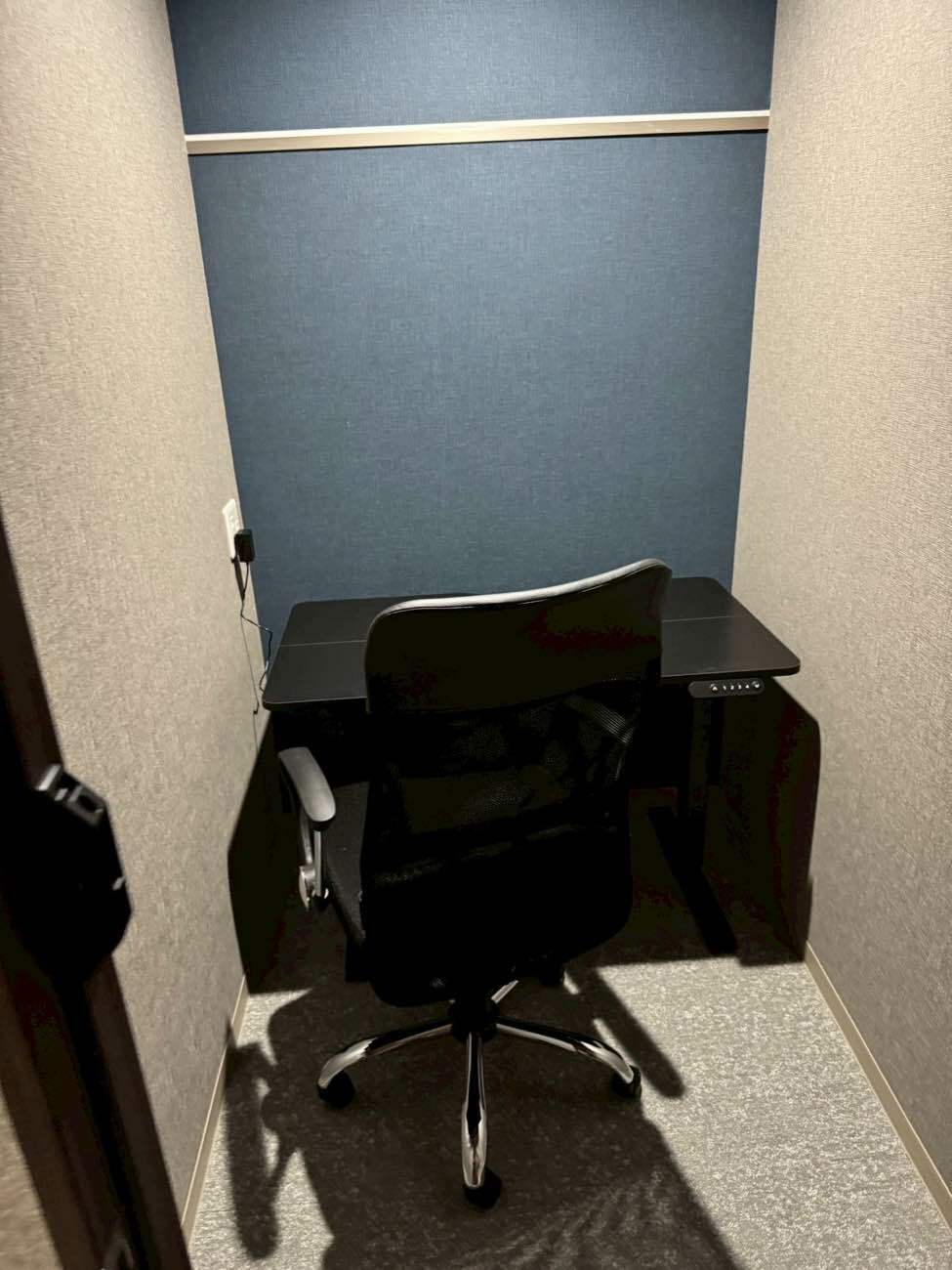 専有部_個室。追加料金なしで登記可能です。