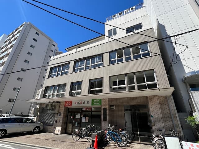 外観_南方駅より徒歩5分の場所にあります。