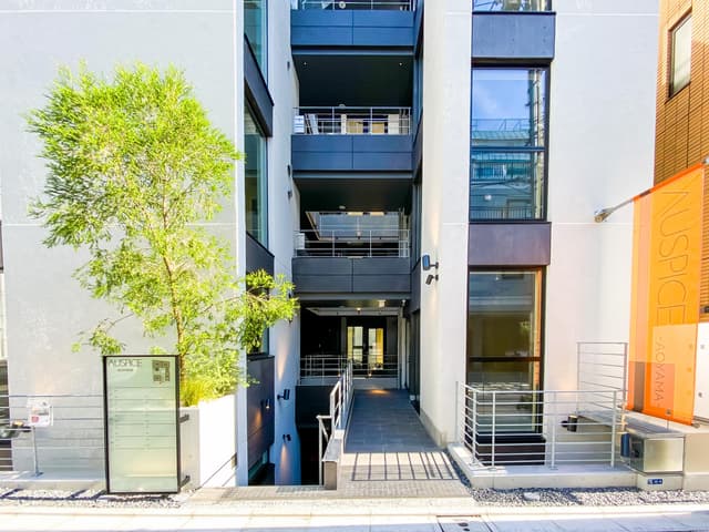 外観_駅から近いため通勤のストレスも少なく仕事に取り掛かれます。