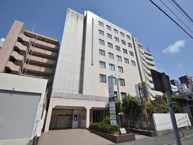 外観_福岡有数の繁華街である天神地区に構えるオフィスです。