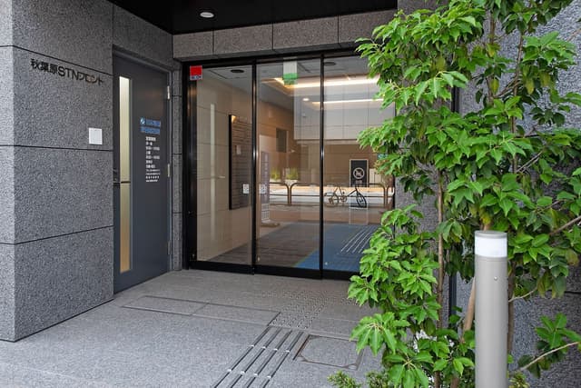 外観_エントランス。秋葉原駅から徒歩1分のオフィスです。