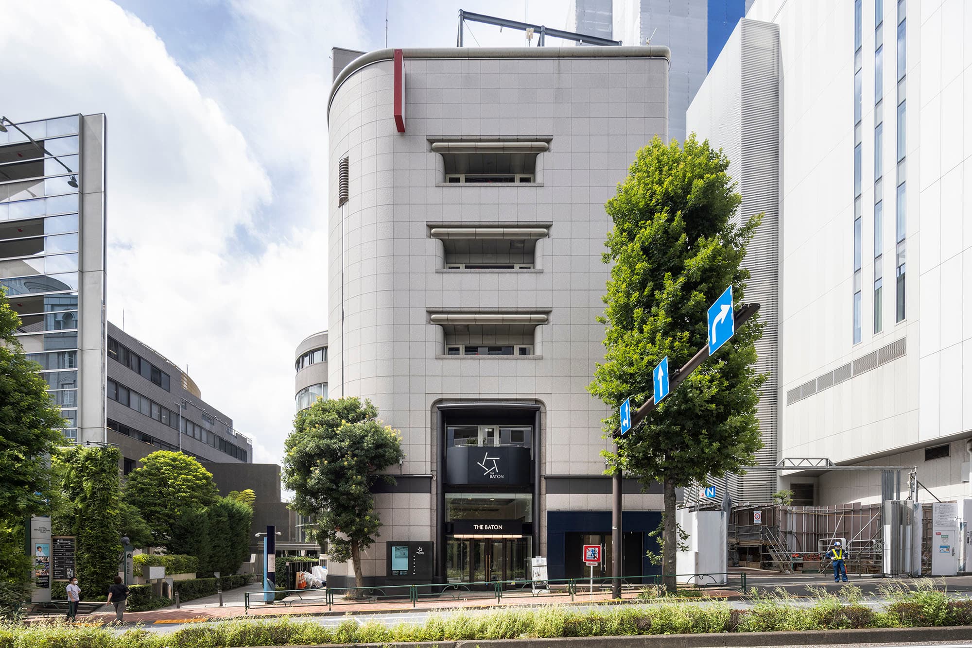 建物外観_外苑西通りに面したビルです。