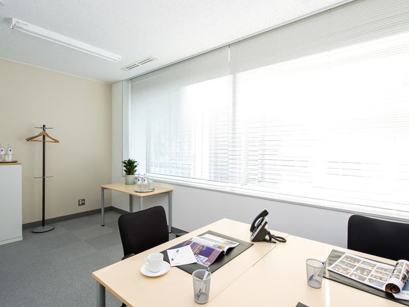 個室_インターネットサービスも整えられていますので、大変便利です。©Regus
