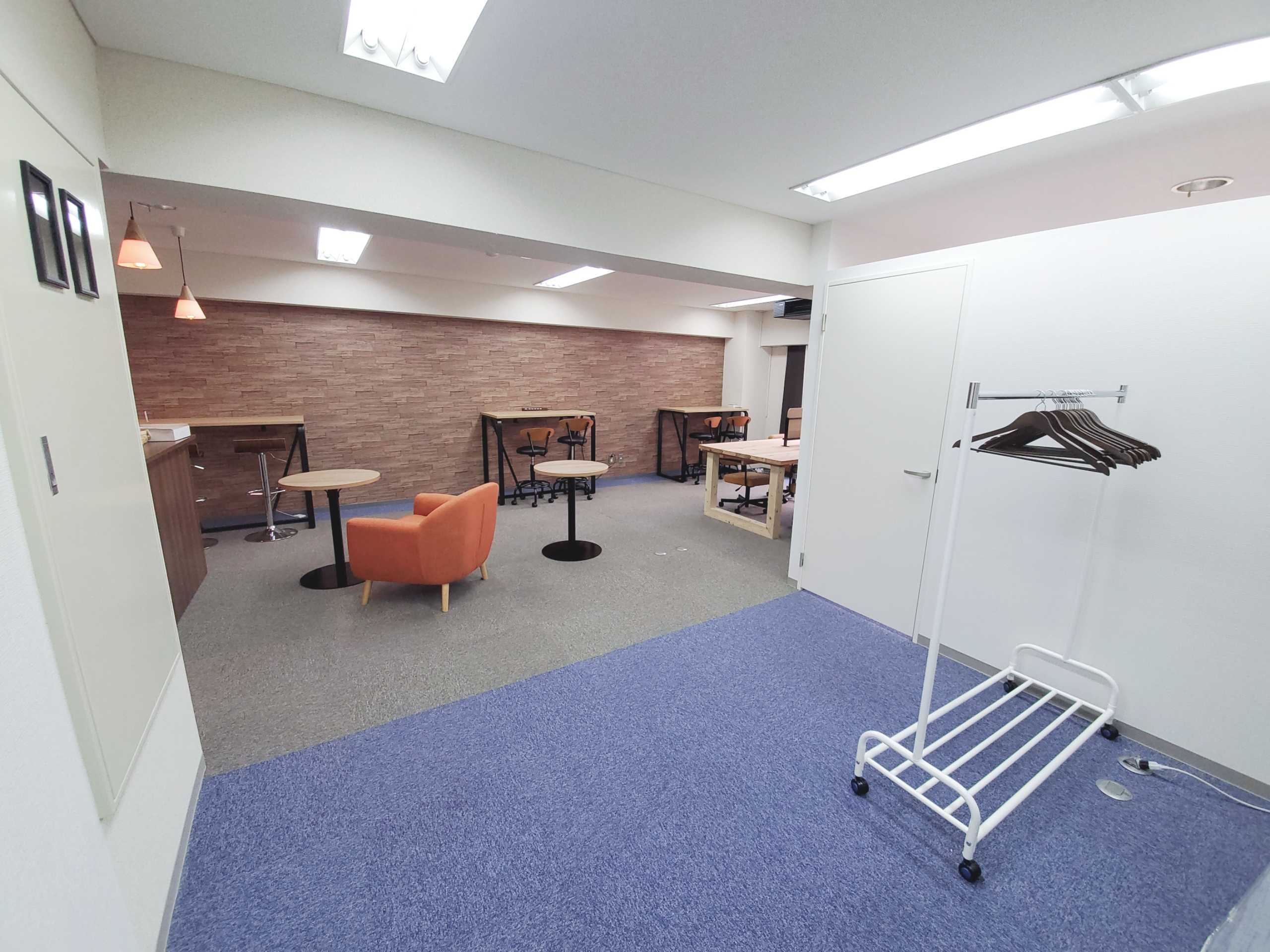 共用部_ネットワーキング可能のスペースです。