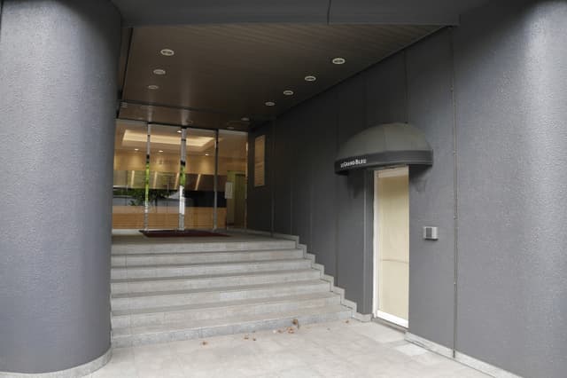 外観_エントランス部です。清潔感のあるエントランスです。